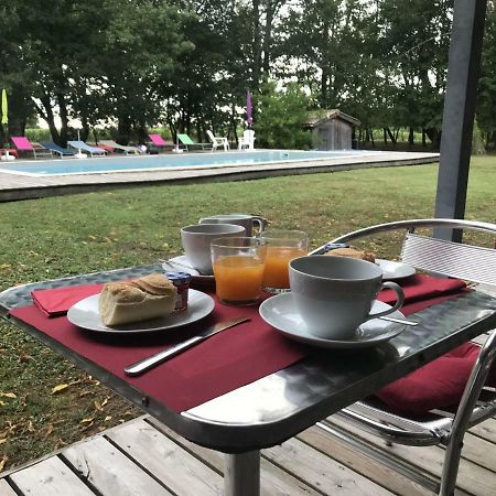 Domaine De Giron Bed & Breakfast Moulis-en-Medoc Luaran gambar