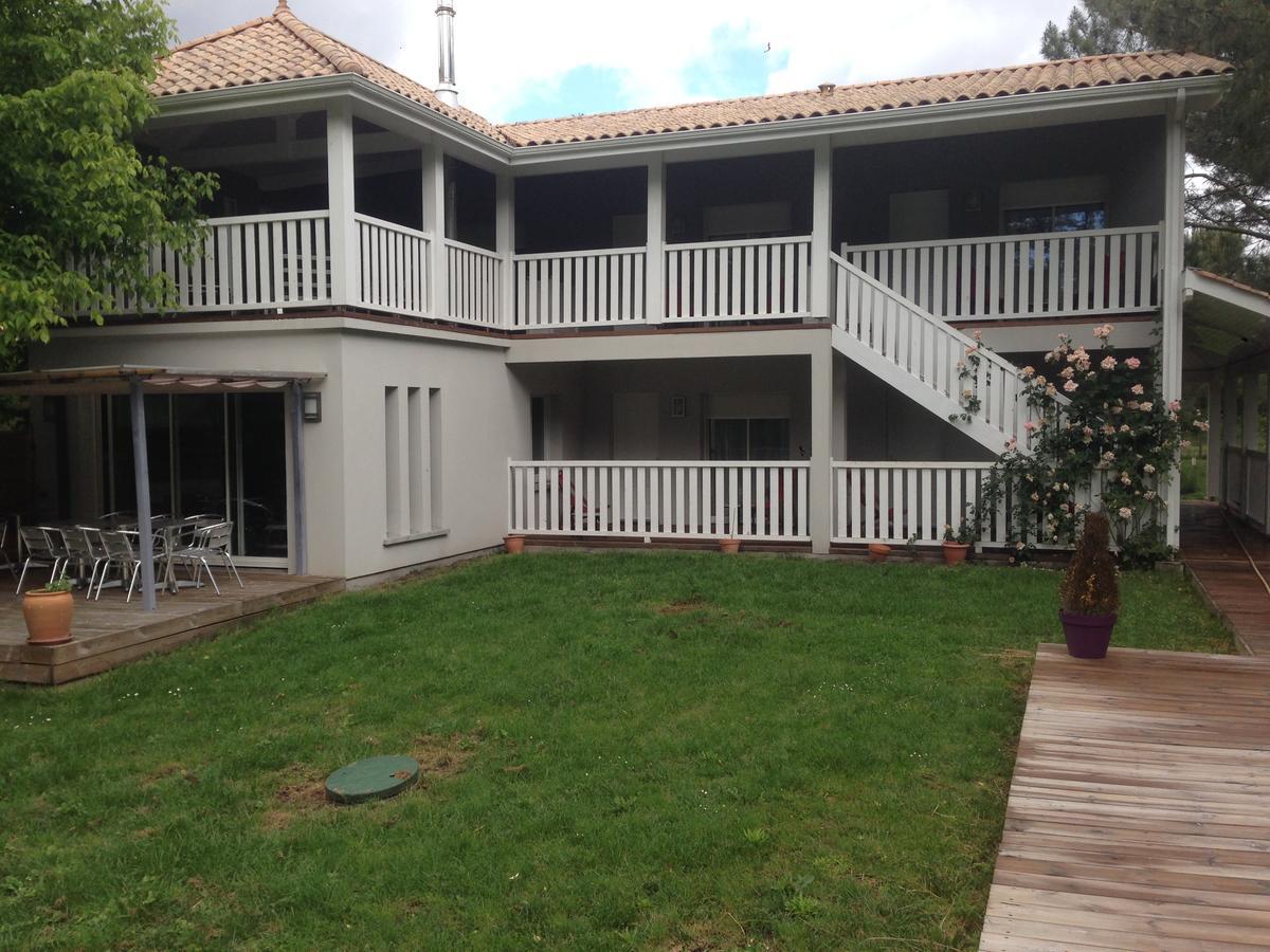 Domaine De Giron Bed & Breakfast Moulis-en-Medoc Luaran gambar