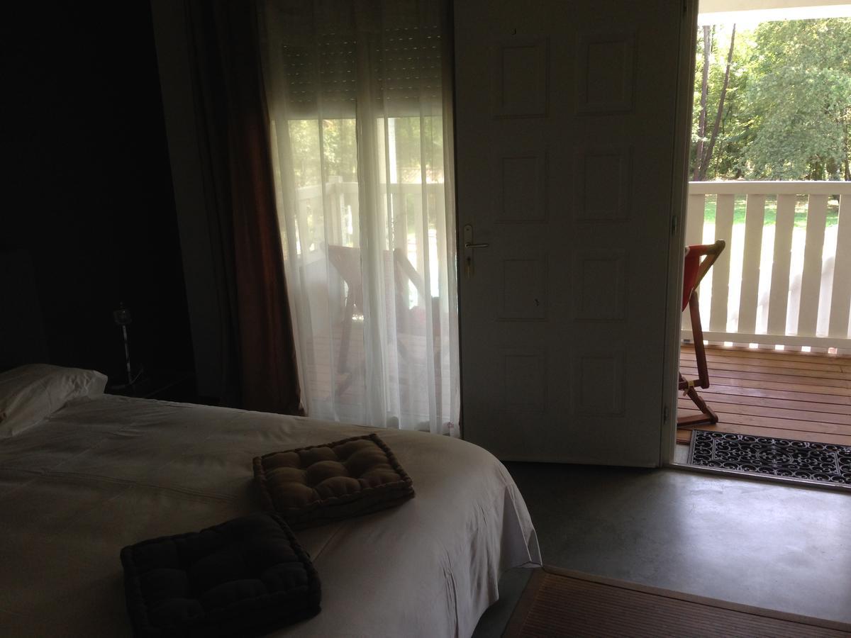 Domaine De Giron Bed & Breakfast Moulis-en-Medoc Luaran gambar